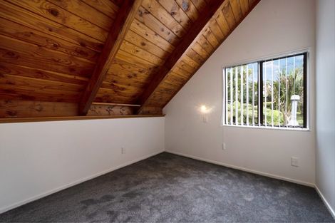 Photo of property in 64b Pleasant Road, Glen Eden, Auckland, 0602