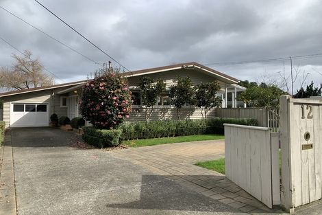 Photo of property in 12 Sunny Glen, Waikanae, 5036