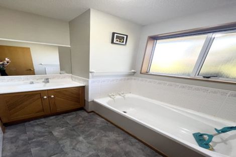 Photo of property in 25 Brigham Drive, Halswell, Christchurch, 8025