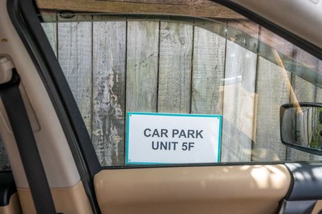 Photo of property in 5f Duke Street, Mount Victoria, Wellington, 6011