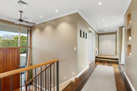 Photo of property in 6 Stonewall Place, Huntsbury, Christchurch, 8022