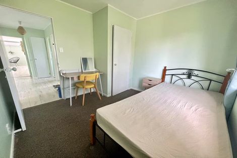 Photo of property in 1/616 Te Atatu Road, Te Atatu Peninsula, Auckland, 0610