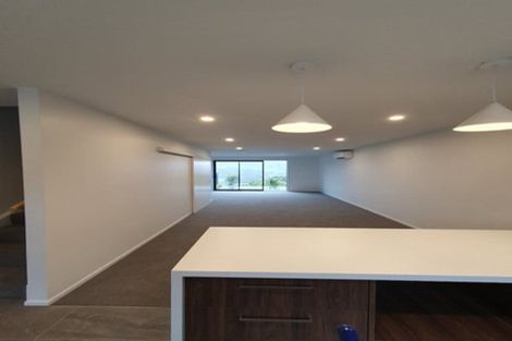 Photo of property in 6 Bee Lane, Whitby, Porirua, 5024