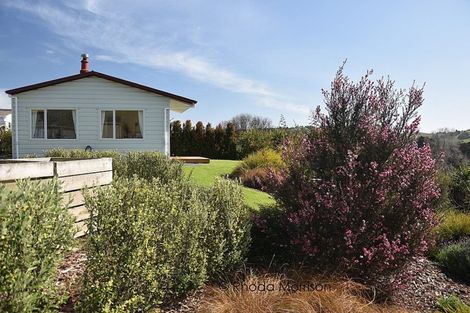 Photo of property in 6 Skelton Crescent, Paparoa, 0571