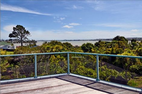 Photo of property in 1/94 Jutland Road, Hauraki, Auckland, 0622