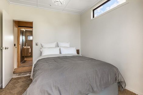 Photo of property in 13a Torkar Road, Clarks Beach, 2122