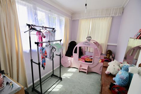 Photo of property in 129b Avalon Drive, Nawton, Hamilton, 3200