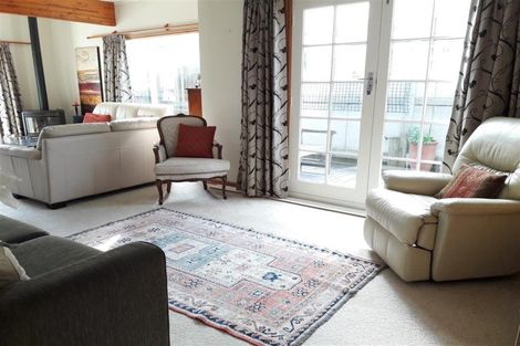 Photo of property in 29 Aparima Avenue, Miramar, Wellington, 6022