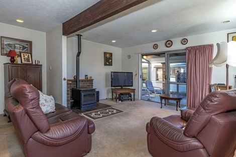 Photo of property in 140 Fisher Avenue, Beckenham, Christchurch, 8023