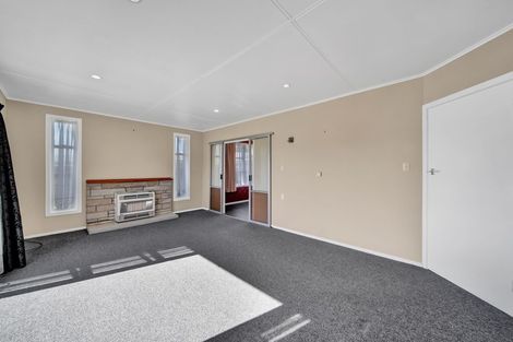 Photo of property in 39 Gloucester Street, Patea, 4520