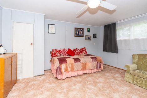 Photo of property in 35 Pulham Crescent, Queenwood, Hamilton, 3210