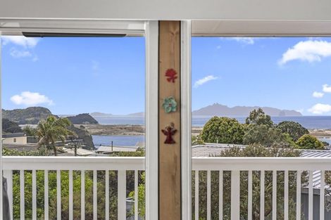 Photo of property in 8 Heather Street, Mangawhai Heads, Mangawhai, 0505
