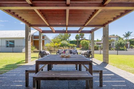 Photo of property in 1 School House Lane, Whitianga, 3510