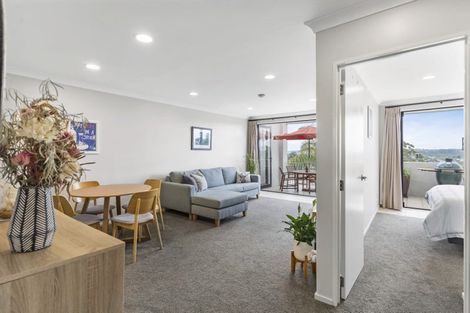 Photo of property in 8/8 Monte Cassino Place, Birkdale, Auckland, 0626