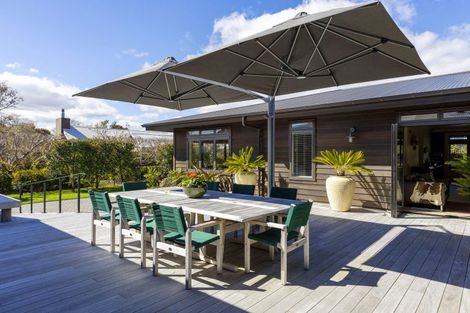 Photo of property in 12 Mahuta Road, Waitahanui, Taupo, 3378