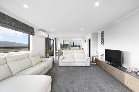 Photo of property in 1/7 Benjamin Avenue, Rototuna North, Hamilton, 3210