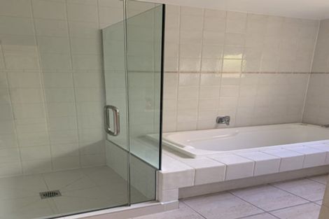 Photo of property in 2/17a William Street, Takapuna, Auckland, 0622