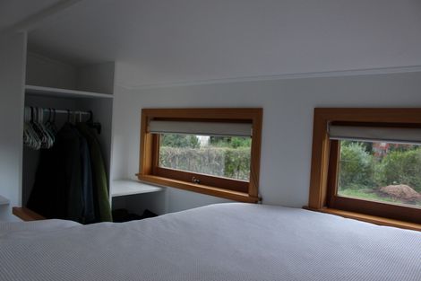 Photo of property in 10 Macrocarpa Lane, Carterton, 5713