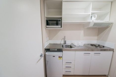 Photo of property in Empire Apartments, 1327/21 Whitaker Place, Grafton, Auckland, 1010