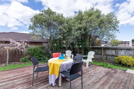 Photo of property in 39 South Kensington Way, Henderson, Auckland, 0612