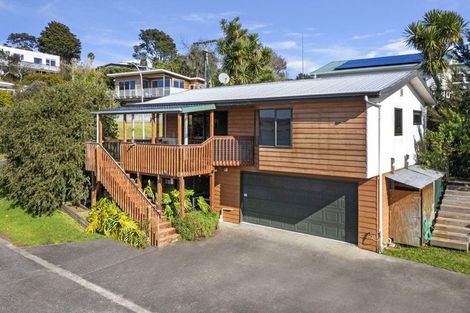 Photo of property in 50 Lorenzen Bay Road, Raglan, 3225