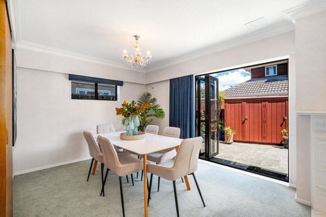 Photo of property in 75 Totara Crescent, Woburn, Lower Hutt, 5011