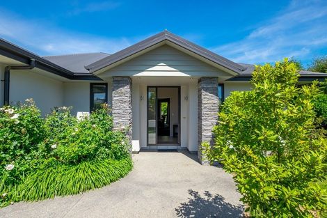 Photo of property in 128 Kings Drive, Wanaka, 9305