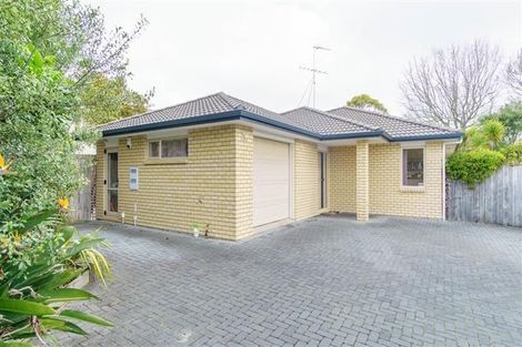 Photo of property in 38a County Road, Torbay, Auckland, 0630