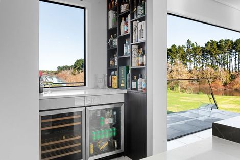 Photo of property in 2221 River Road, Horsham Downs, Hamilton, 3281