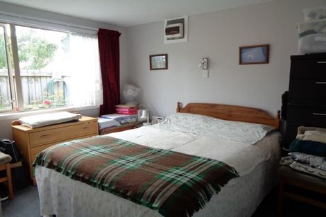 Photo of property in 4 Bluff Street, Coalgate, 7673