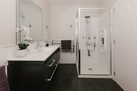 Photo of property in 48 Rodeo Drive, Kelvin Grove, Palmerston North, 4414