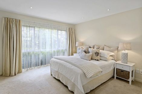 Photo of property in 2/89 Merivale Lane, Merivale, Christchurch, 8014