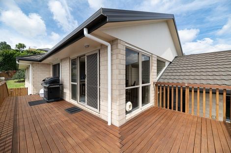 Photo of property in 61 Oteki Park Drive, Welcome Bay, Tauranga, 3112