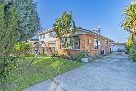 Photo of property in 2/20 Penwood Street, Russley, Christchurch, 8042