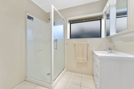 Photo of property in 2/7 Mahoe Street, Strandon, New Plymouth, 4312