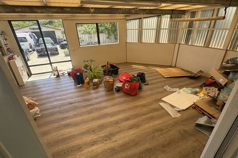 Photo of property in 31 Awamutu Grove, Waiwhetu, Lower Hutt, 5010