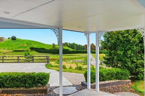 Photo of property in 40 Grant Road, Kinloch, Taupo, 3385