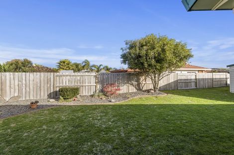 Photo of property in 7 Checketts Place, Papamoa Beach, Papamoa, 3118