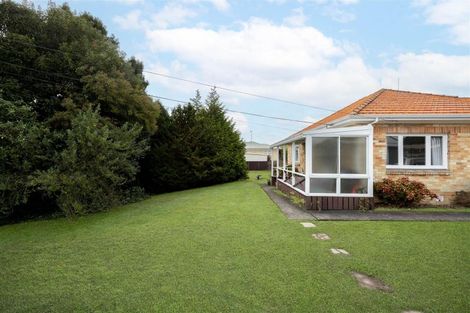 Photo of property in 17 Verel Street, Fairfield, Hamilton, 3214