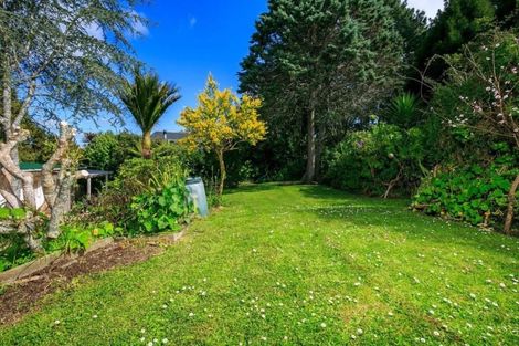 Photo of property in 68 Ravenwood Drive, Forrest Hill, Auckland, 0620