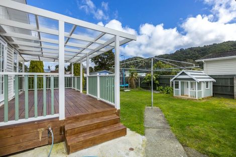 Photo of property in 41 Holdsworth Avenue, Trentham, Upper Hutt, 5018