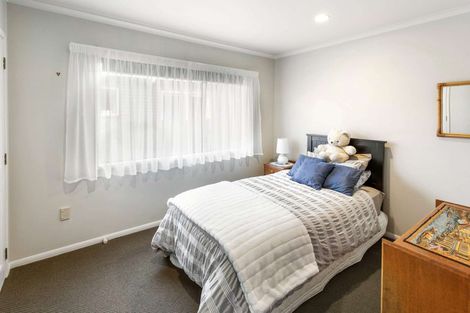 Photo of property in 21b Poplar Grove, Whalers Gate, New Plymouth, 4310