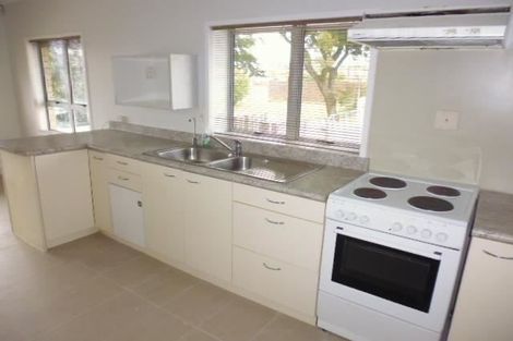 Photo of property in 16 Valentine Street, Papakura, 2110