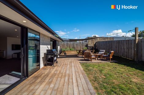 Photo of property in 94 Main Road, Fairfield, Dunedin, 9018