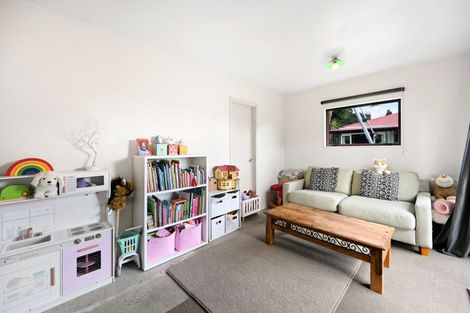 Photo of property in 17 Weka Street, Frankton, Hamilton, 3204