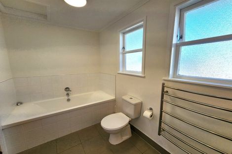 Photo of property in 36 Aliford Avenue, One Tree Hill, Auckland, 1061