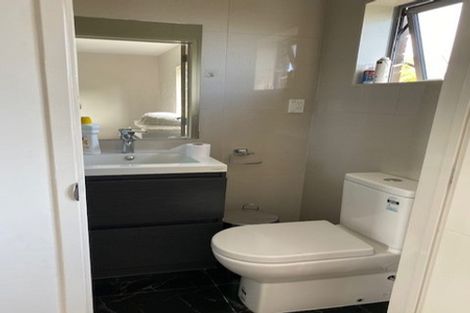 Photo of property in 53a Pomaria Road, Henderson, Auckland, 0610