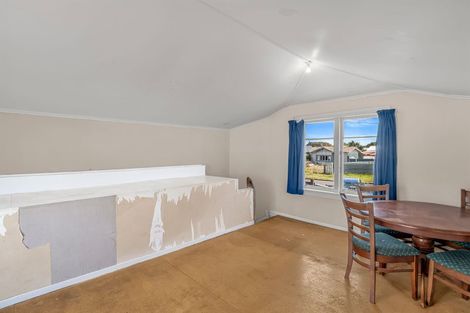 Photo of property in 2 Waitai Street, Castlecliff, Whanganui, 4501