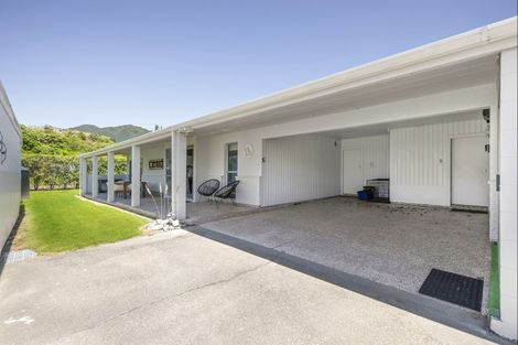 Photo of property in 776 Abel Tasman Drive, Pohara, Takaka, 7183