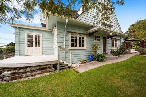 Photo of property in 66 Gilbert Street, New Plymouth, 4310